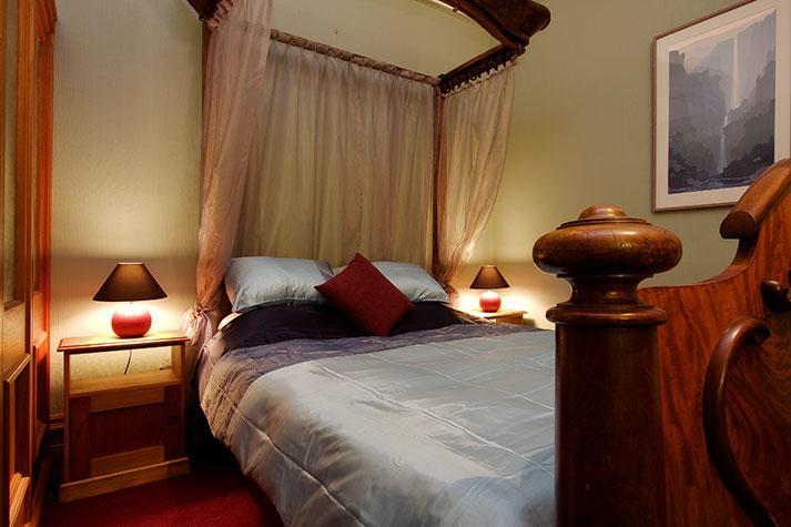 Ugbrooke Country Estate Hotel Lower Dashwood Bagian luar foto