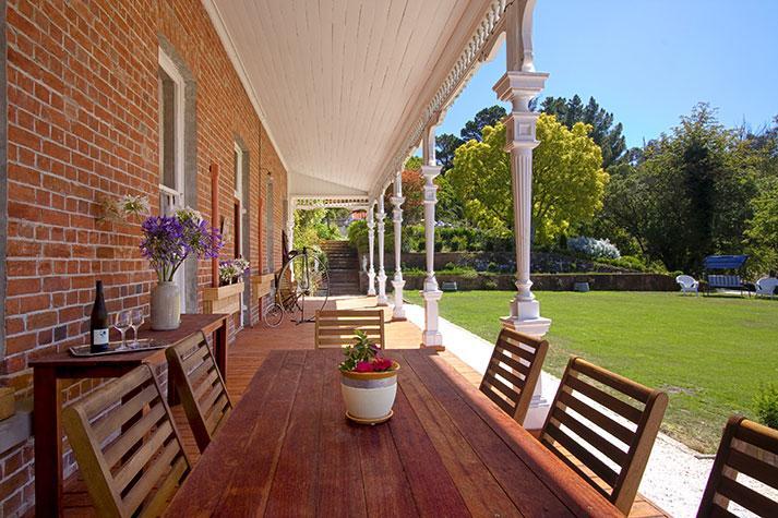 Ugbrooke Country Estate Hotel Lower Dashwood Bagian luar foto